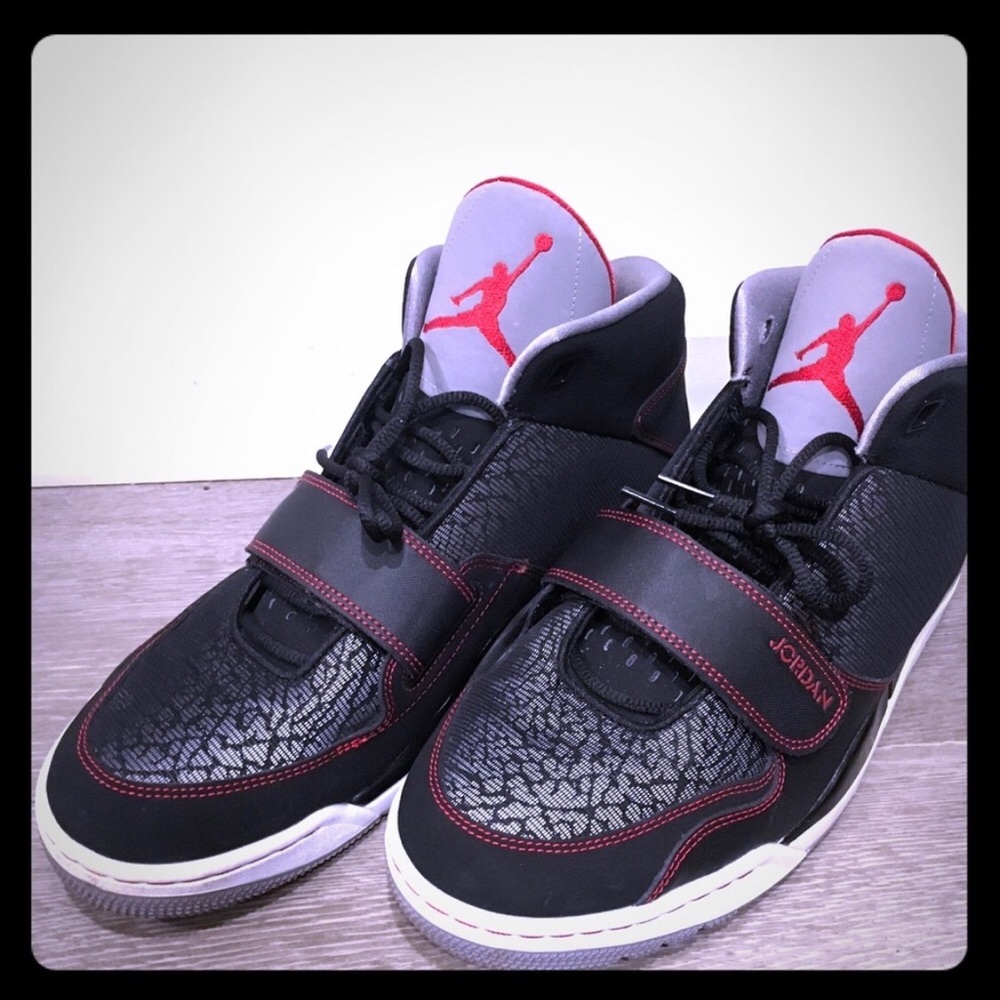 NWOT Nike Jordan Fight Club Sneakers